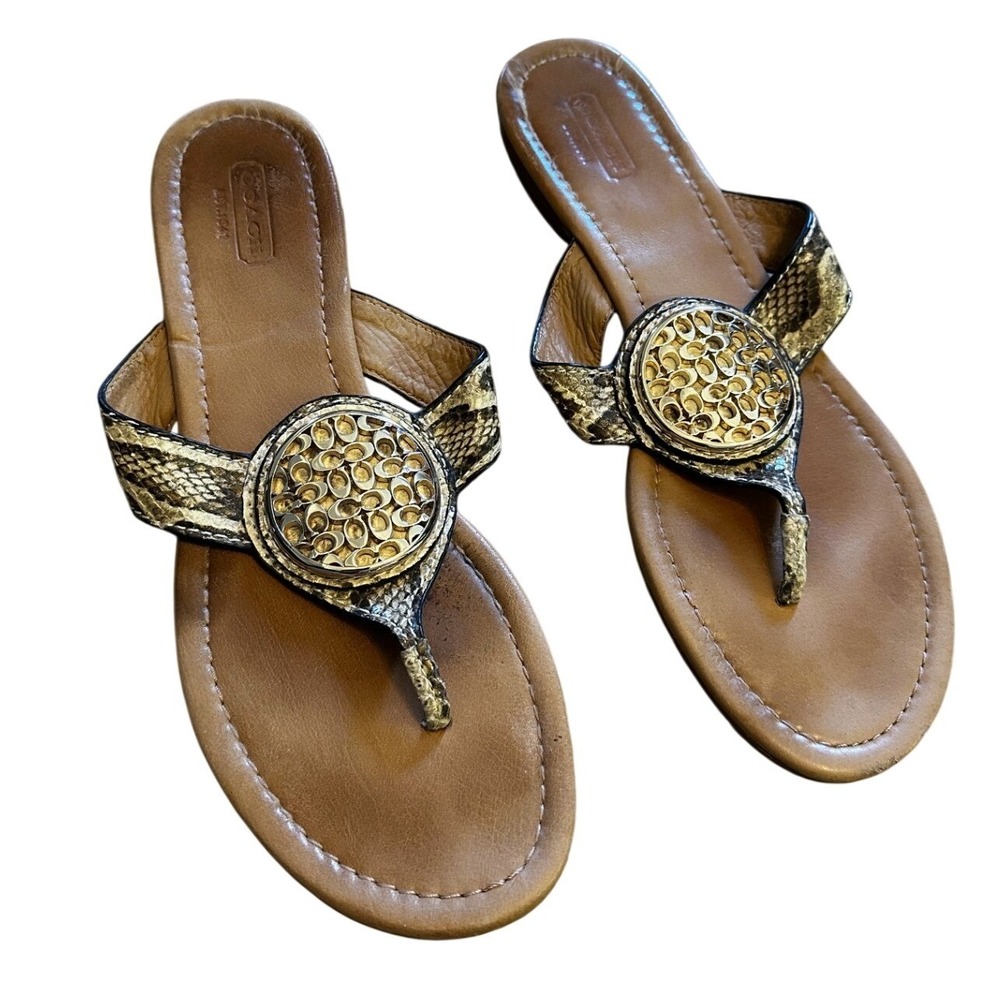 Coach Womens Snakeskin Embossed‎ Leather Thong Sandals Logo Medallion Tan Size 9